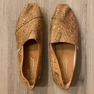 TOMS rose gold lace glitter size 5.5